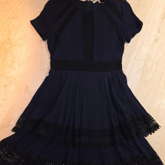 MAJE Navy Blue tiered mini dress w/Black lace trim size 1 - Picture 1 of 4